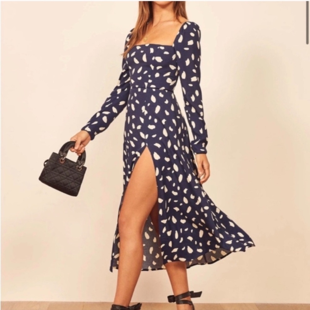 Reformation Sigmund Long Sleeve Dress in Navy and White